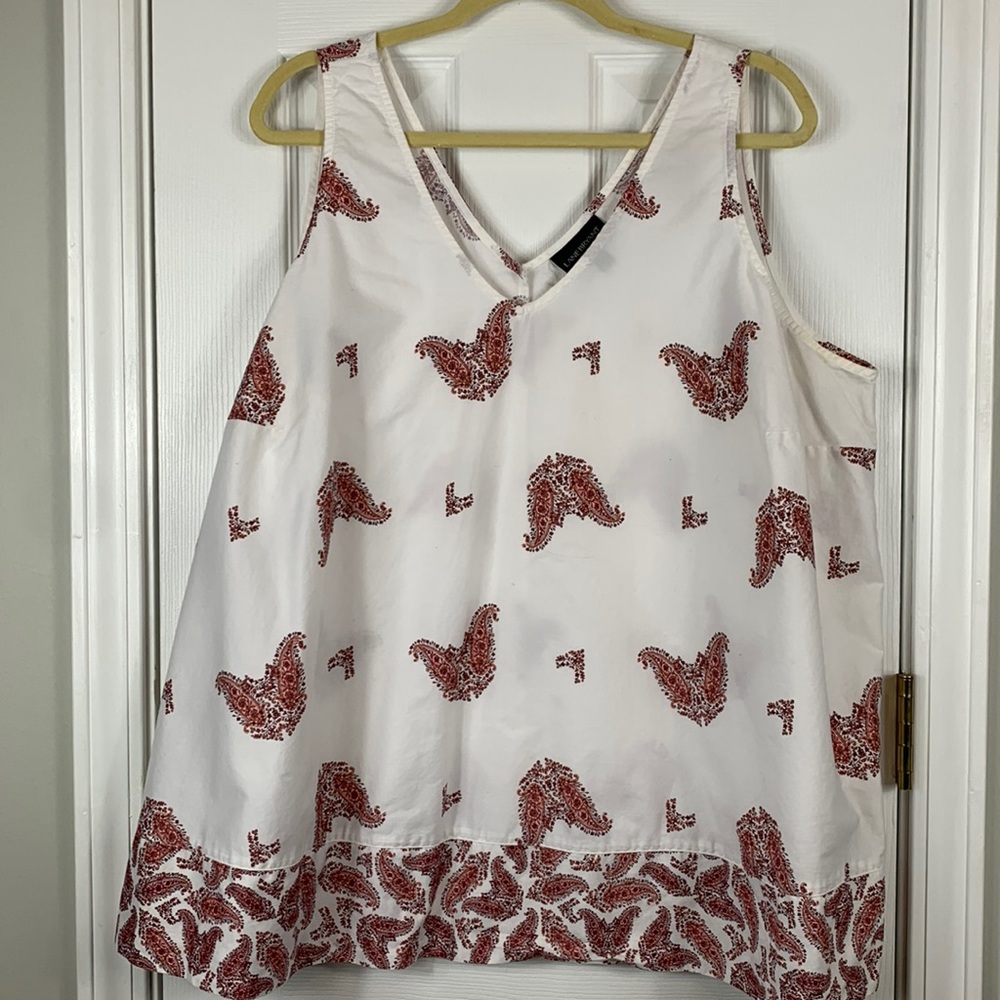 Lane Bryant white 100% cotton with pink/burgundy paisley design size 24 tank top